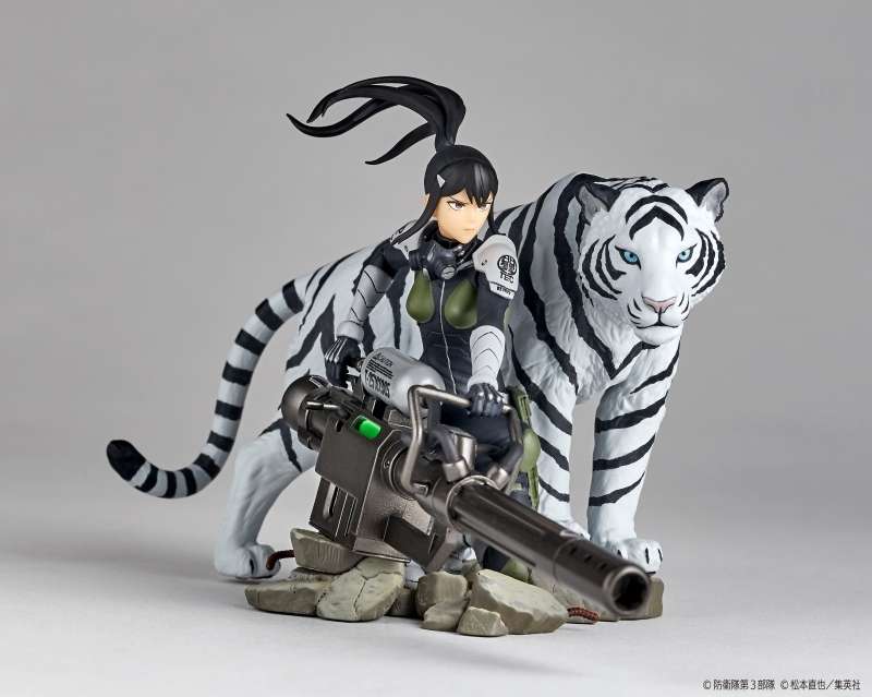 Kaiju N.8 Mina Ashiro 1/18 Scale Figure Diorama