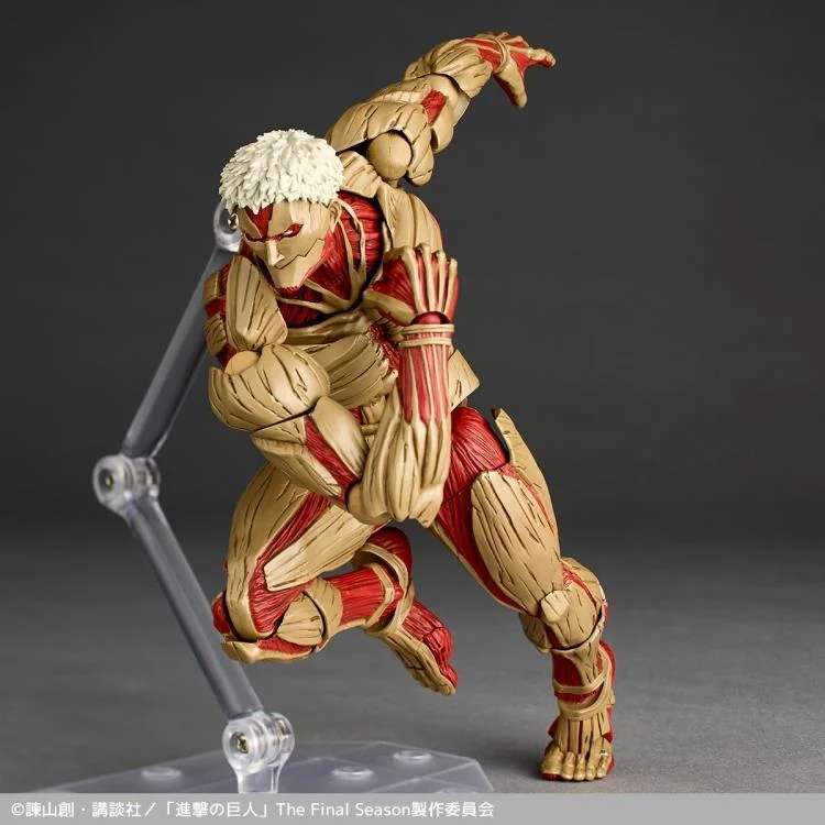 Revoltech A.Y. Attack On Titan Armored Titan (Rerun) Af