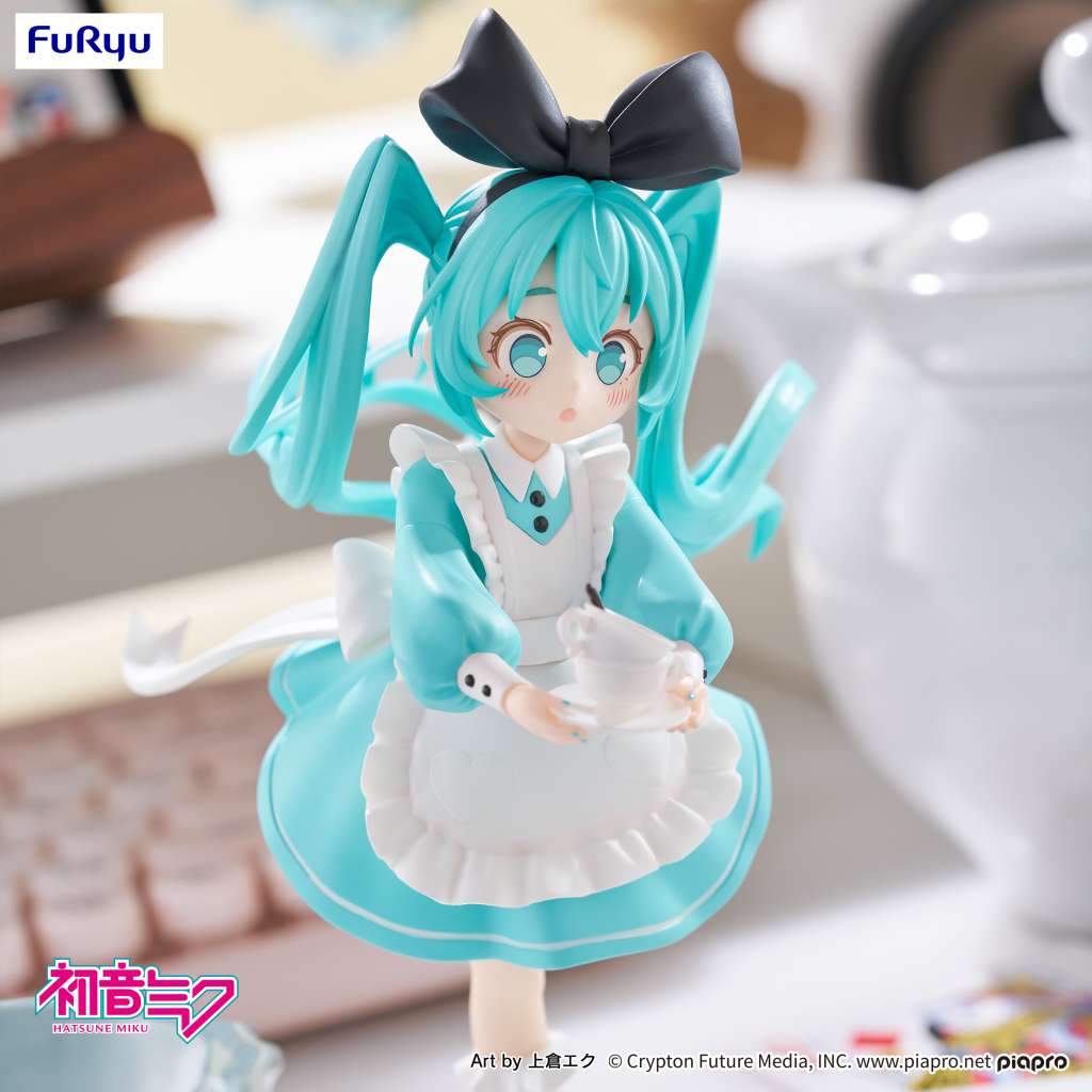 Hatusne Miku Wonderland Desktop Fairy Figure