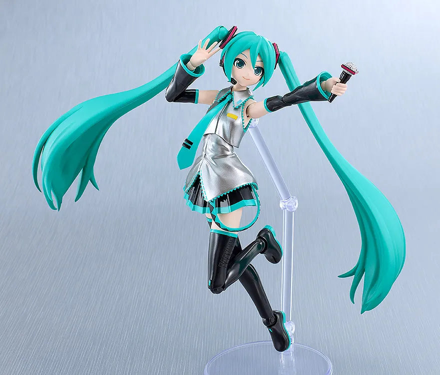 Hatsune Miku Plamatea Model Kit