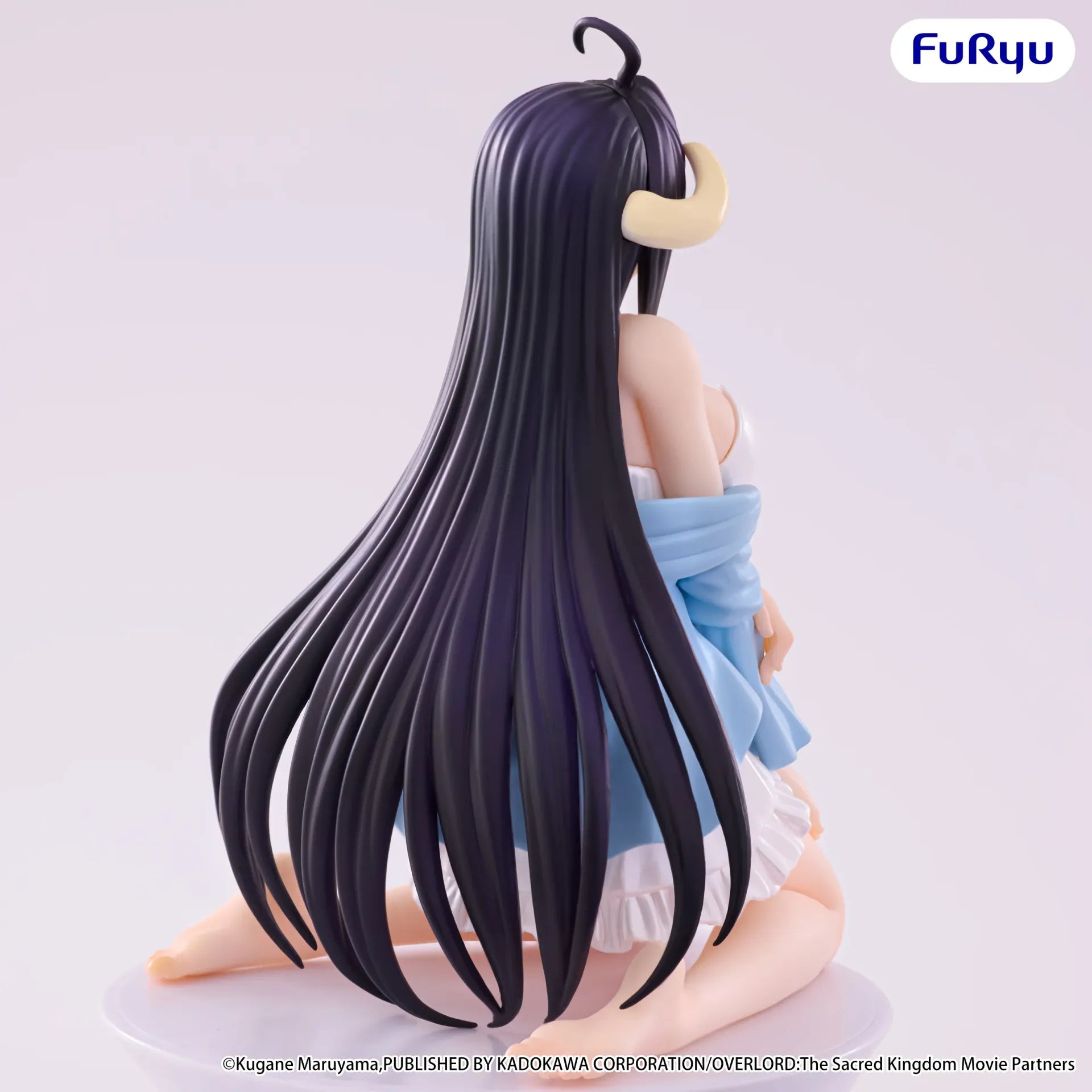 Overlord Albedo Loungewear Pearl White Noodle Stopper Figure