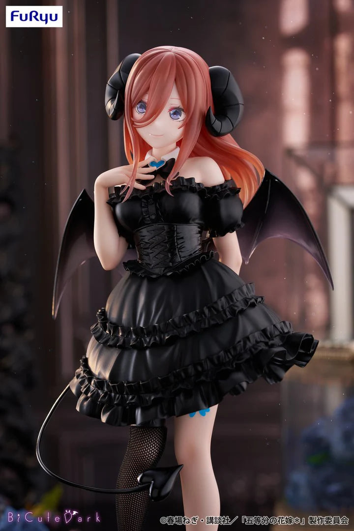 The   Quintessential   Quintuplets   BiCute   Dark   -   Miku   Nakano