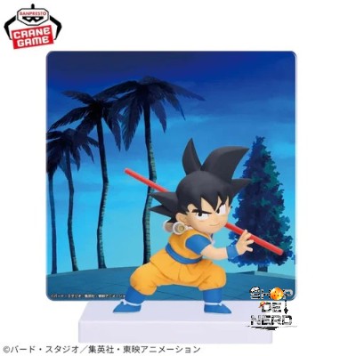 Dragon   Ball   DAIMA   Son   Goku   (mini)   figure   with   panel
