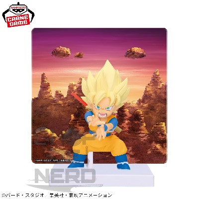 DRAGON   BALL   DAIMA   -   Super   Saiyan   Son   Goku   (mini)   figure   with   panel