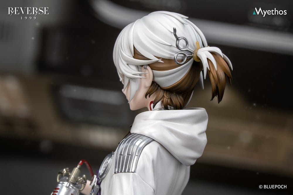 Reverse: 1999 Gift+ PVC Figure Medicine Pocket 23 cm