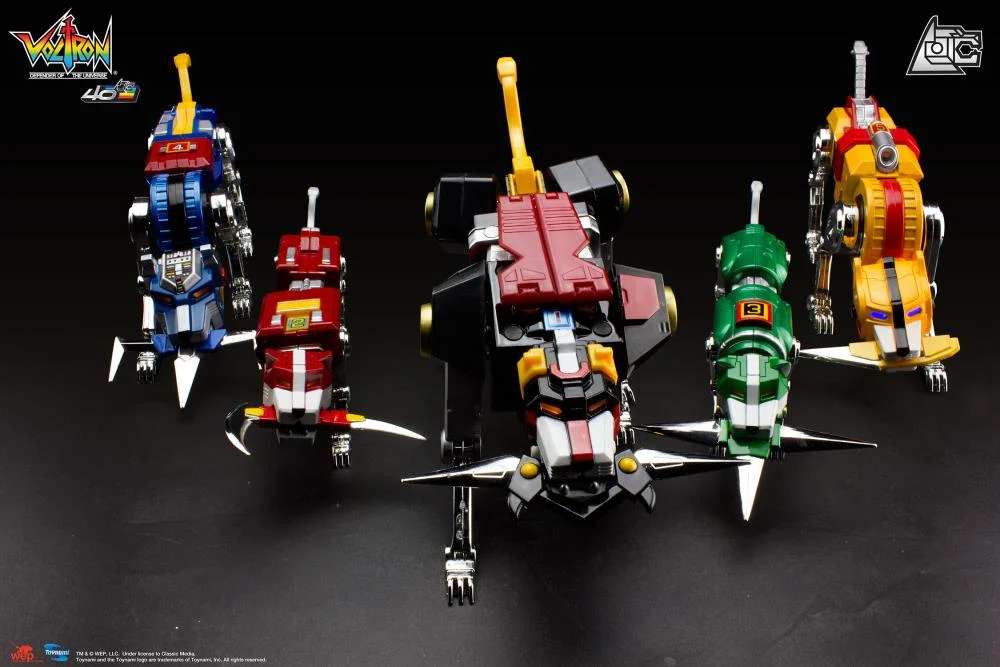 Voltron 40th Anniversary Collector Set