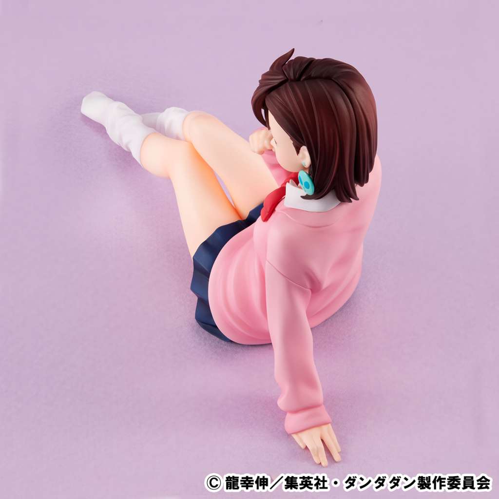 Dan Da Dan Momo Palm Size Gem Statue