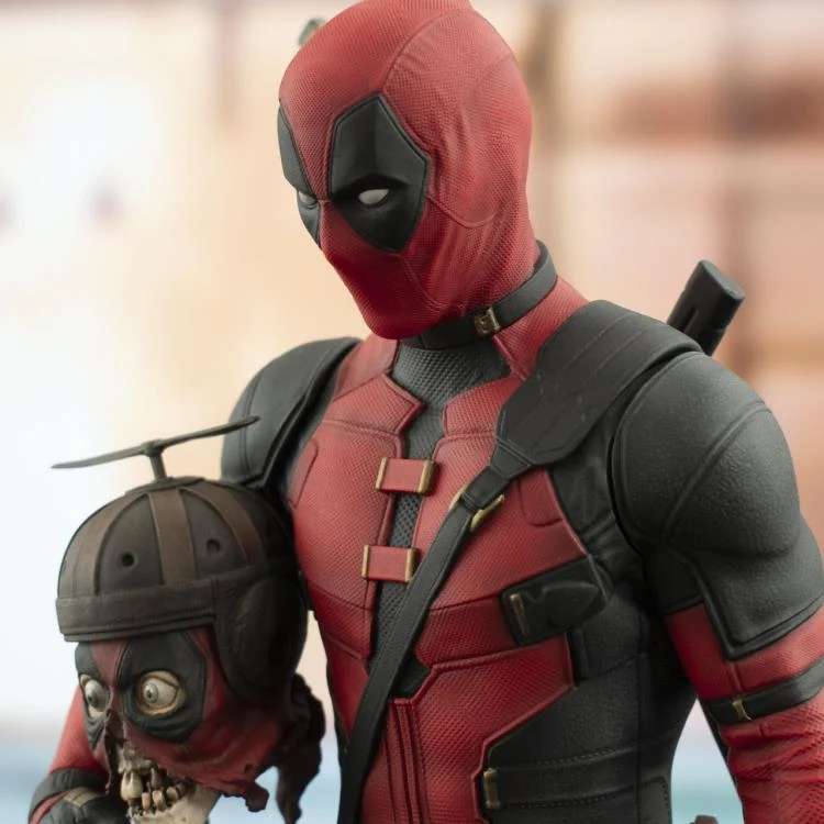 Marvel Premier Coll Deadpool & Wolverine Deadpool Statue