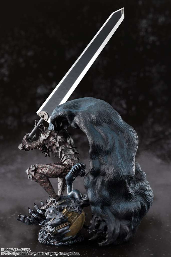 Berserk   Figuarts   Zero   Touche   Metallique   -   Guts   (Berserker   Armor)