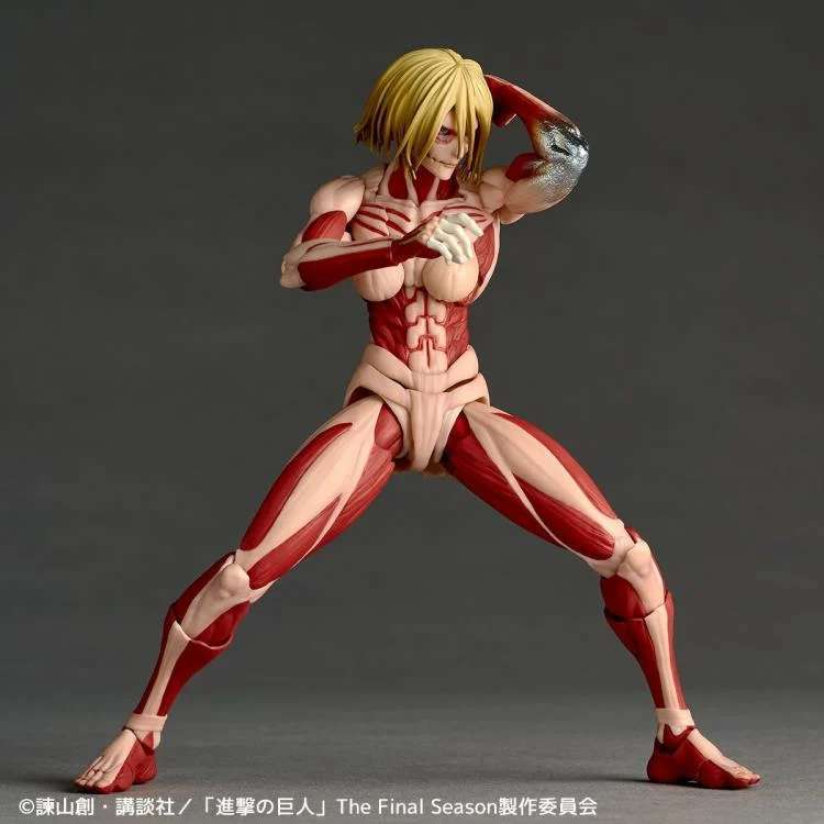 Revoltech A.Y. Attack On Titan Female Titan (Re-Run) Af