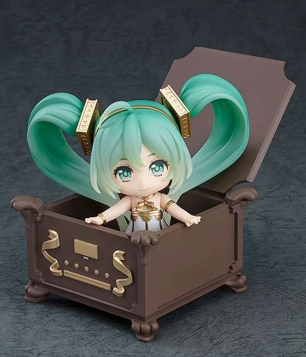 Hatsune Miku Symphony 5th Anniversary Nendoroid