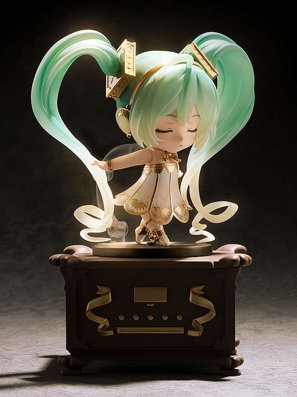 Hatsune Miku Symphony 5th Anniversary Nendoroid
