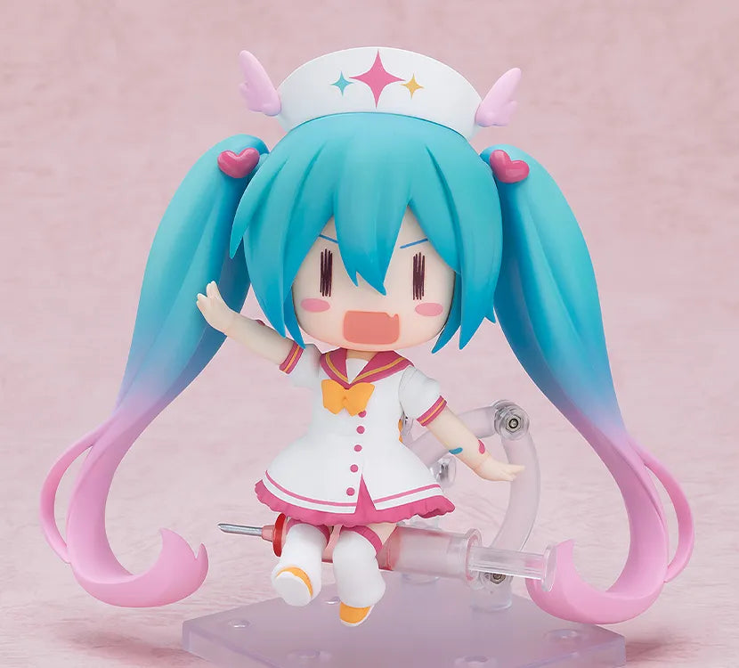 Hatsune Miku M@gical Cure! Love Shot! Nendoroid