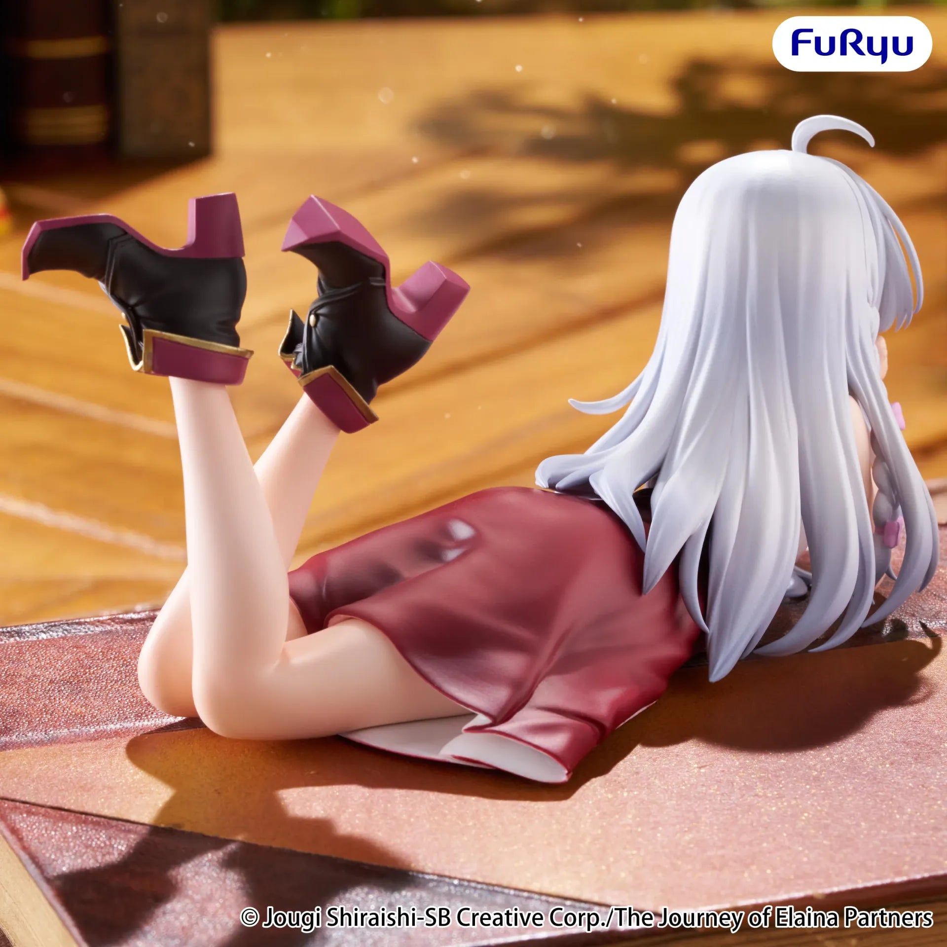 The Journey Of Elaina Lying Down Noodle Stopper Figure