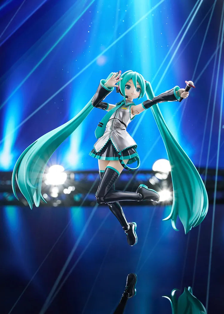 Hatsune Miku Plamatea Model Kit
