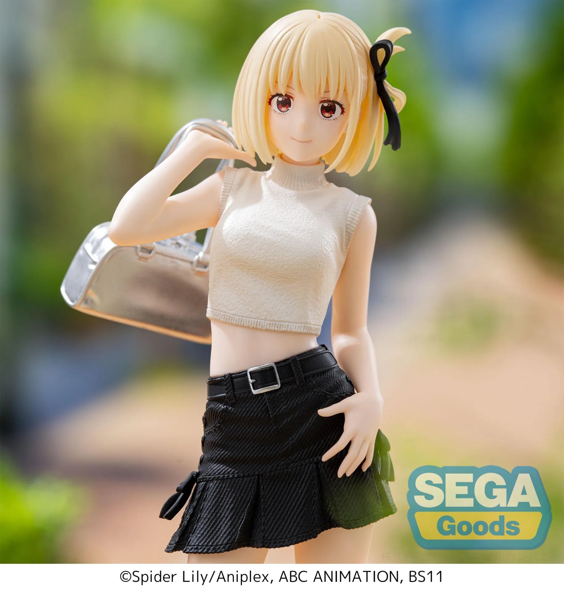 Lycoris Recoil Chisato Nishikigi Street Snap High Premium Figure
