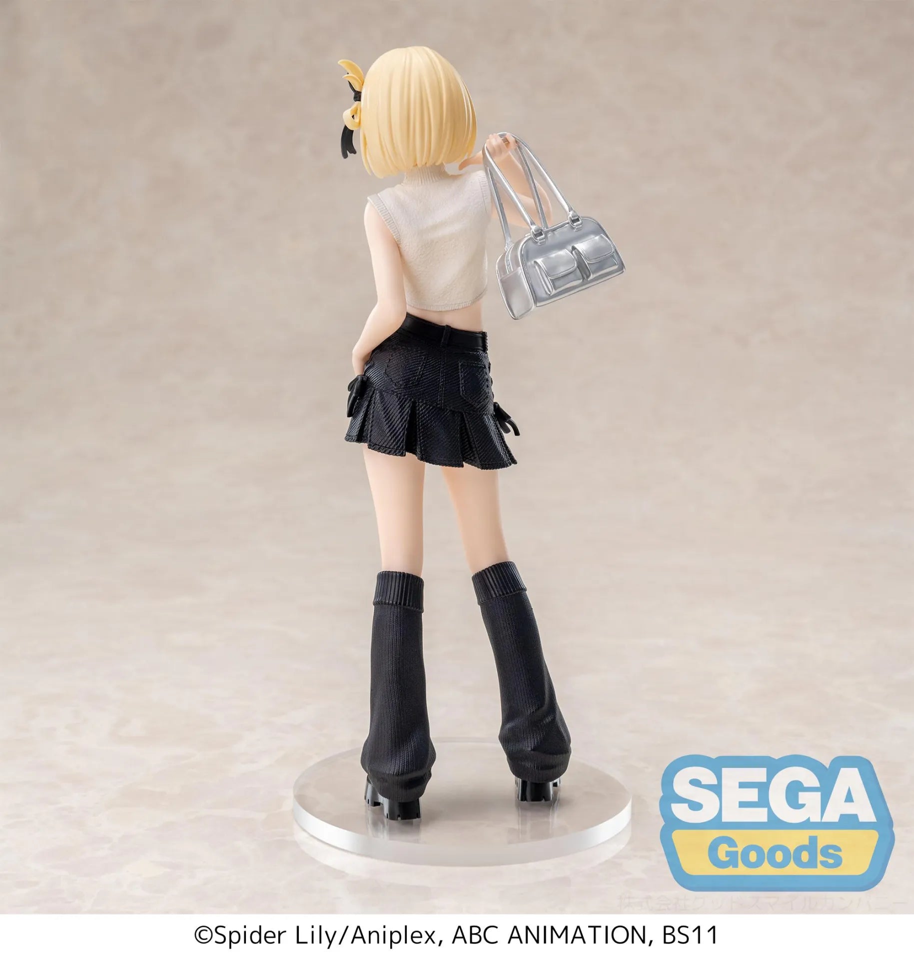 Lycoris Recoil Chisato Nishikigi Street Snap High Premium Figure