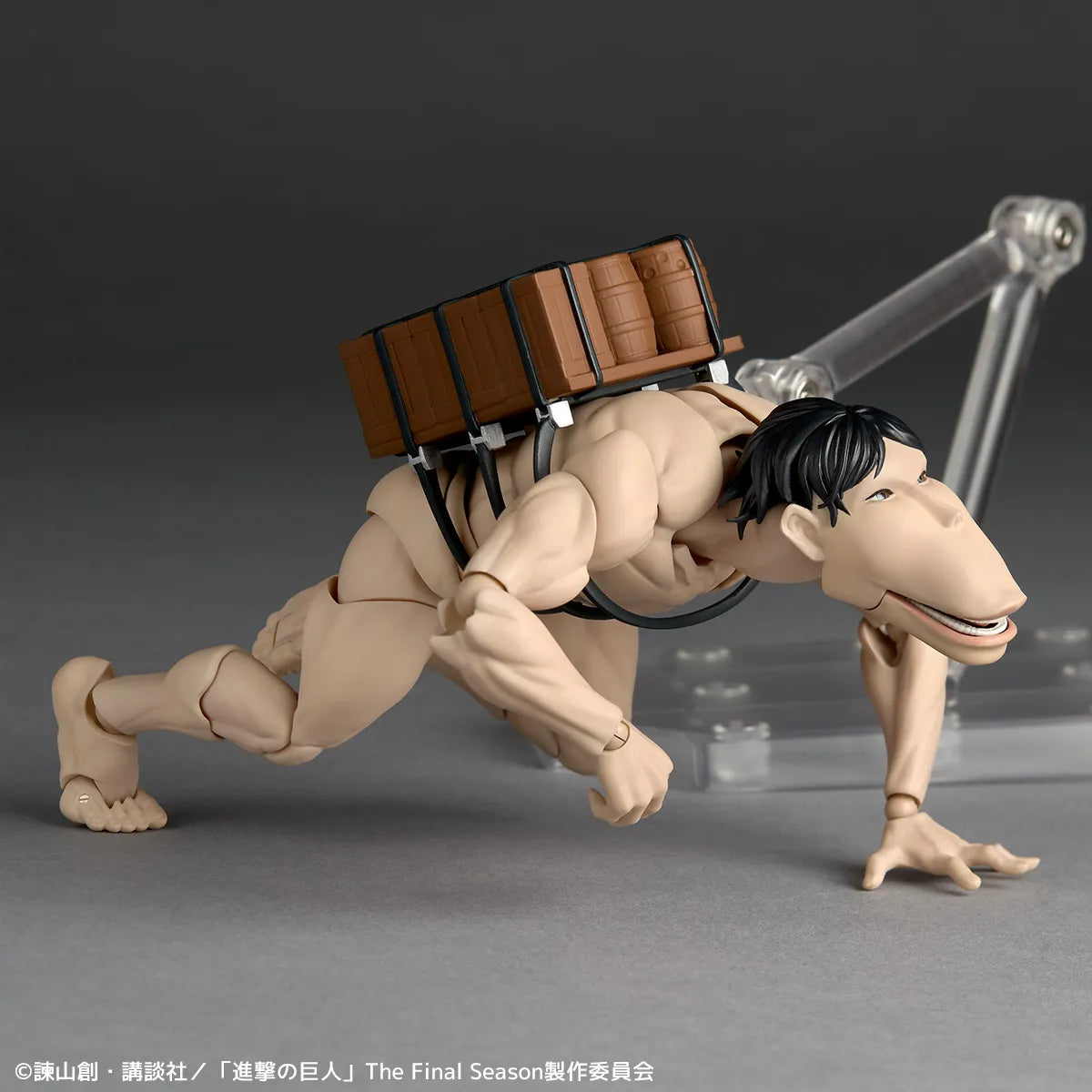 Revoltech Amazing Yamaguchi Attack On Titan Cart Titan Action Figure