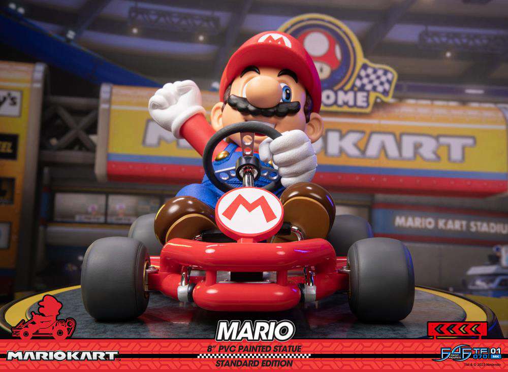 Mario Kart Mario Pvc Paint Deluxe Statue