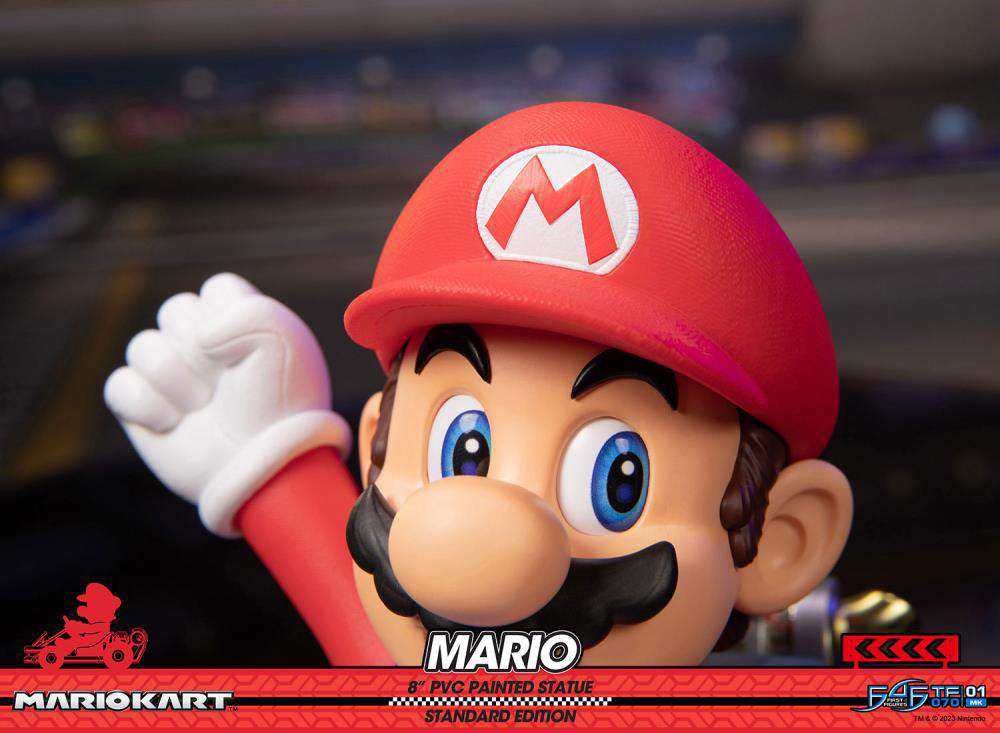 Mario Kart Mario Pvc Paint Deluxe Statue