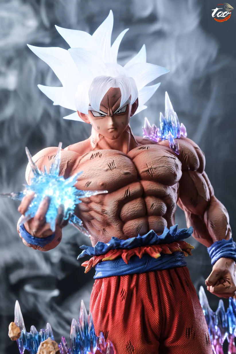 Dragon Ball Too Studio Goku UI Resin Statue