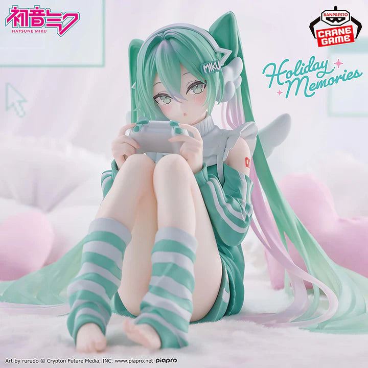 Hatsune   Miku   Holiday   Memories   Figure   -   Hatsune   Miku   Game   Ver.