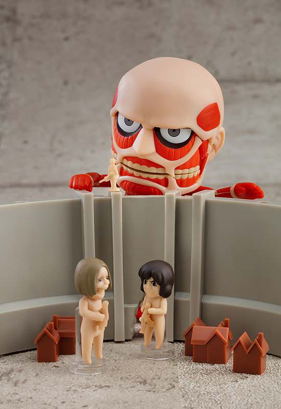 Aot Colossal Titan Renewal Set Nendoroid