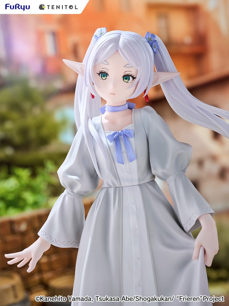 Frieren: Beyond Journey's End Tenitol Tall PVC Figure Frieren Classical dress Ver. 28 cm