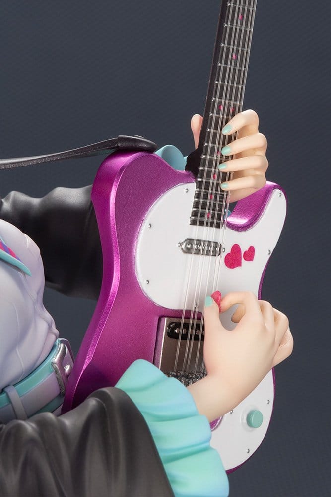 Hatsune   Miku   1/7   Scale   Figure   -   Hatsune   Miku   Bishoujo   Remix