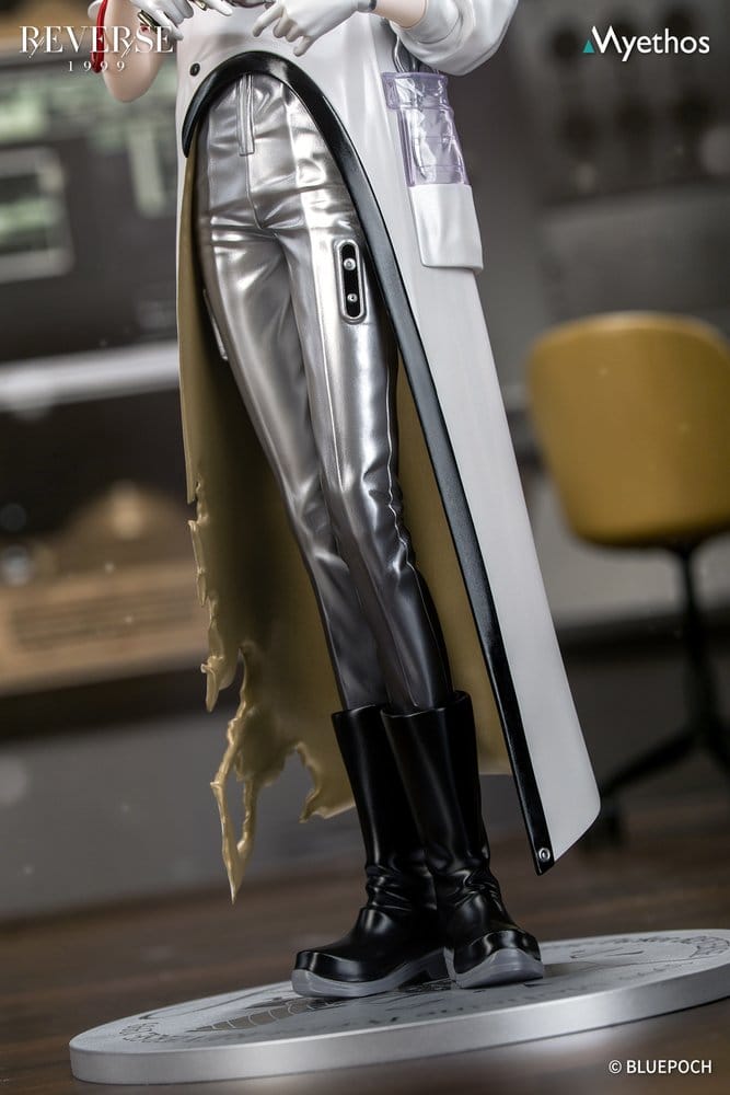 Reverse: 1999 Gift+ PVC Figure Medicine Pocket 23 cm