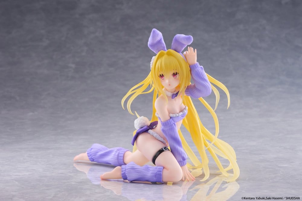To Love-Ru Darkness MOFLOCK PVC Figure Golden Darkness (Fluffy Bunny Ver.) 13 cm